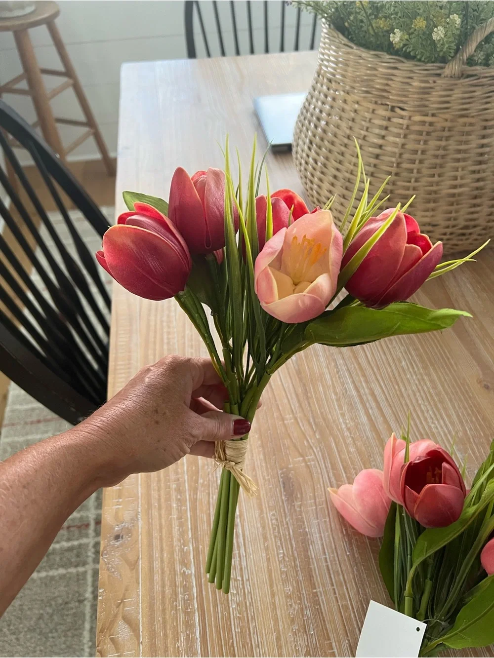 NWT 2 artificial stems tulips